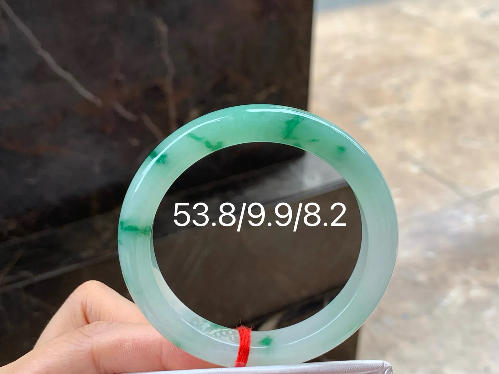 色花手镯，种好水润，花色漂亮，53.8/9.9/8.2mm