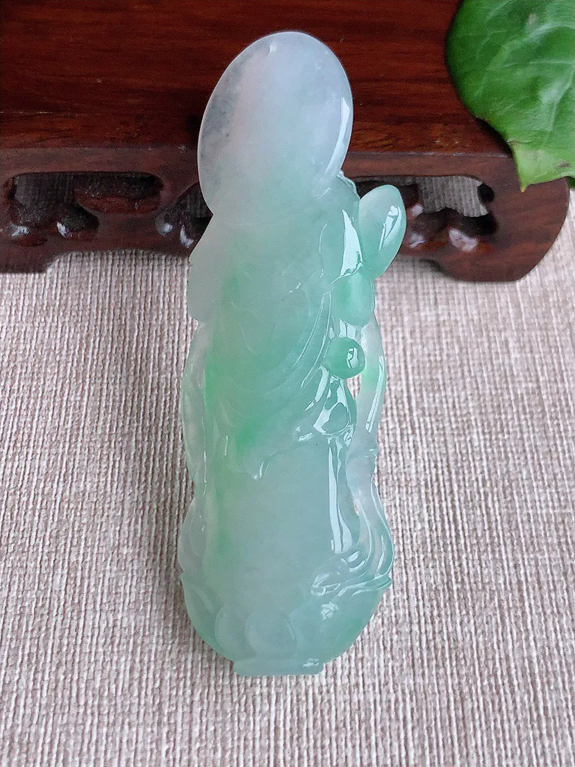 缅甸a货翡翠ddj老坑冰种飘绿观音吊坠 整体76×25.5×12mm 40.12
