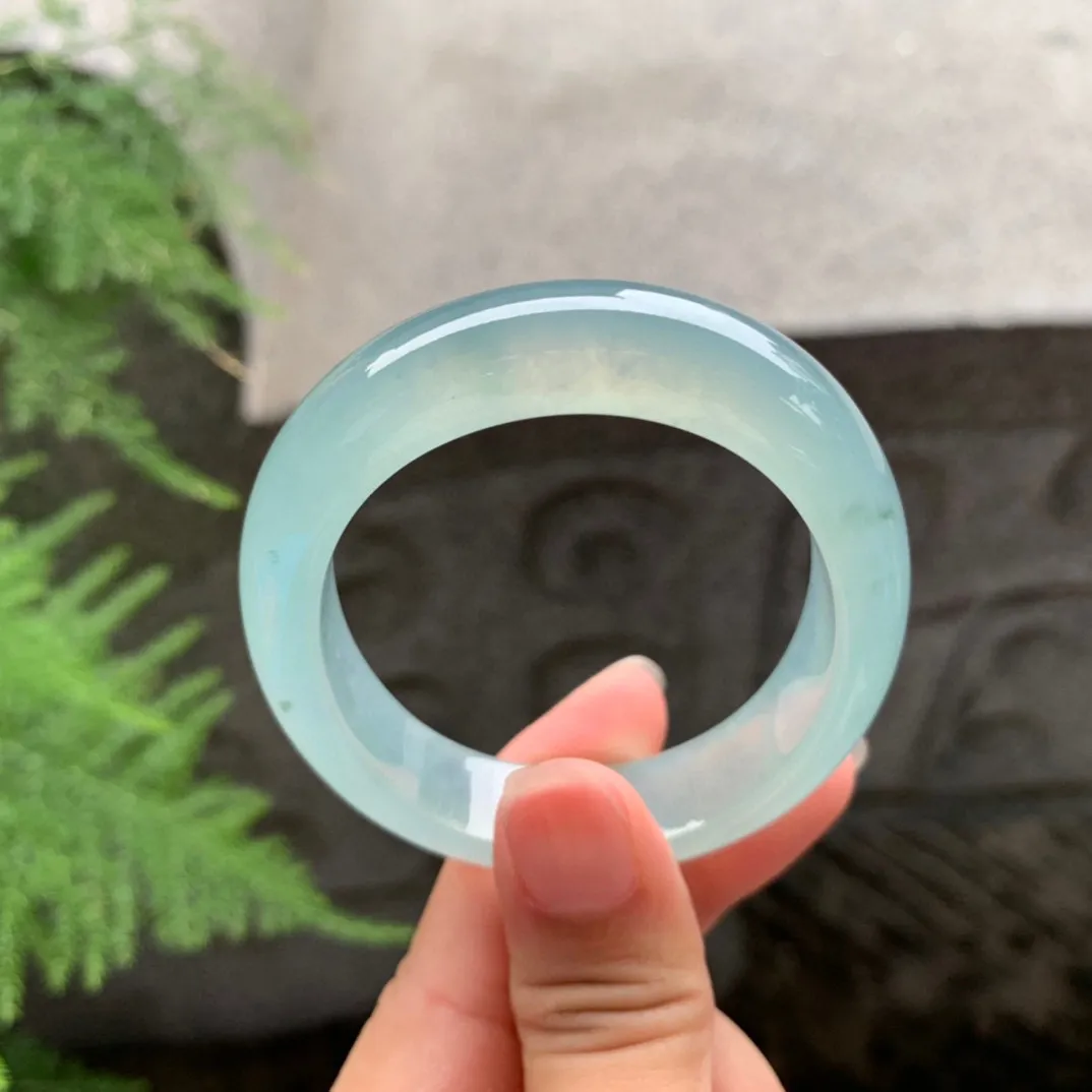 小圈口52.7-43.3-11.8-7.5 【高冰贵妃手镯】贵妃52 53可戴