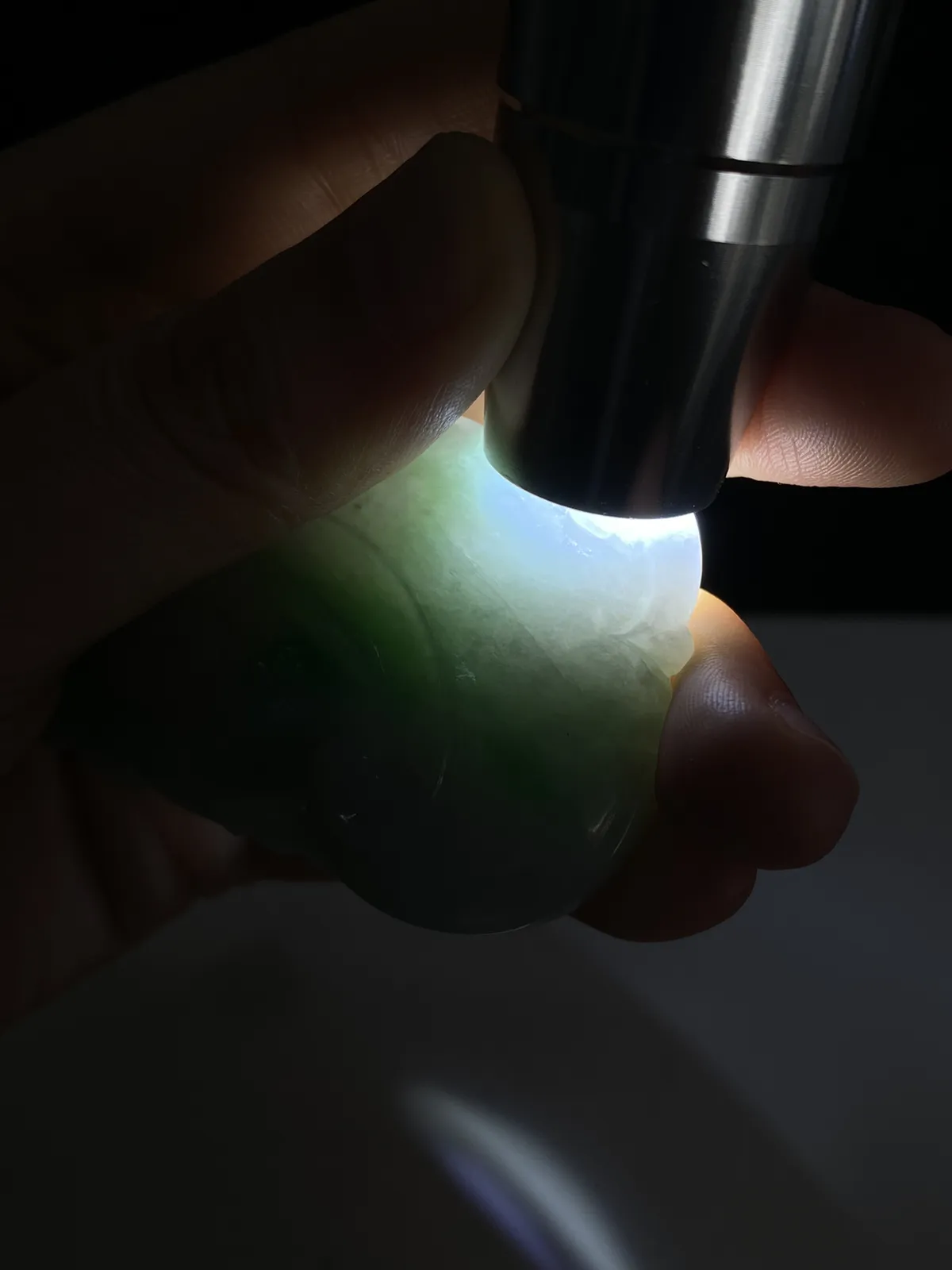 翡翠糯化种飘绿如意