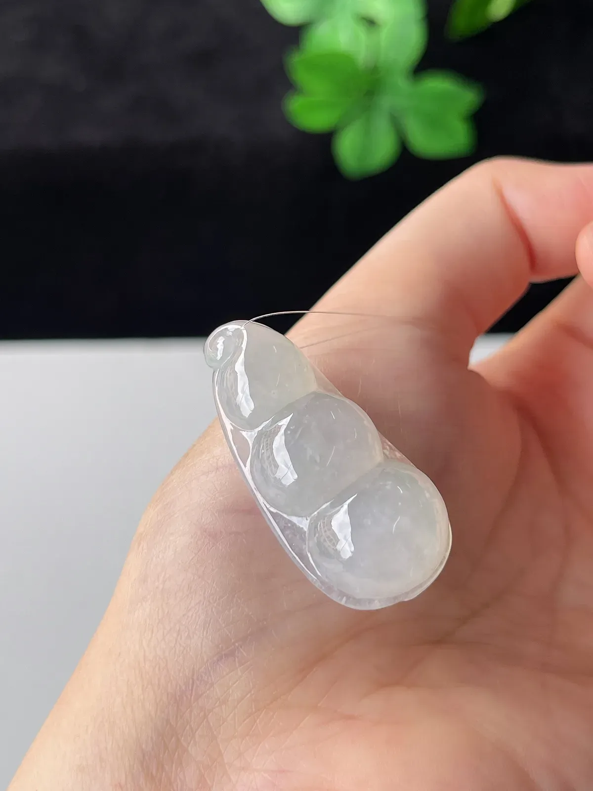 翡翠冰糯种白色福豆