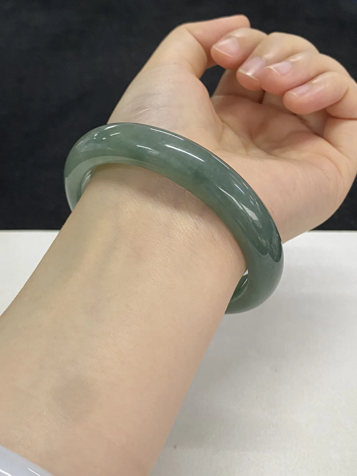 正圈57.6圈口，翡翠手镯