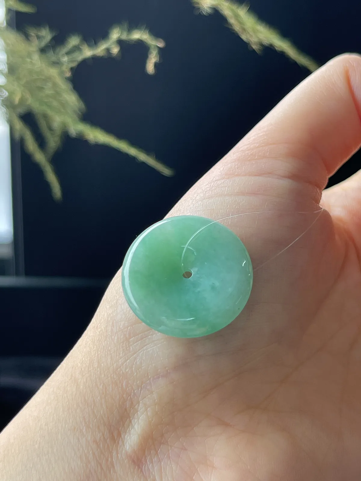 翡翠冰糯种浅绿色平安扣