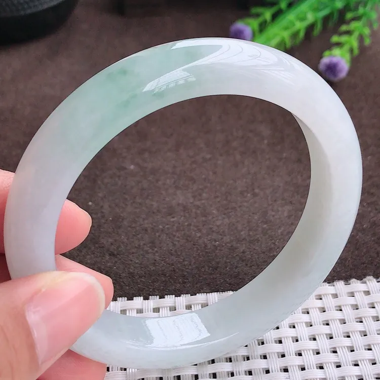 自然光60大圈口老坑秀气冰润起胶飘花手镯翡翠玉镯尺寸60/12.2/9