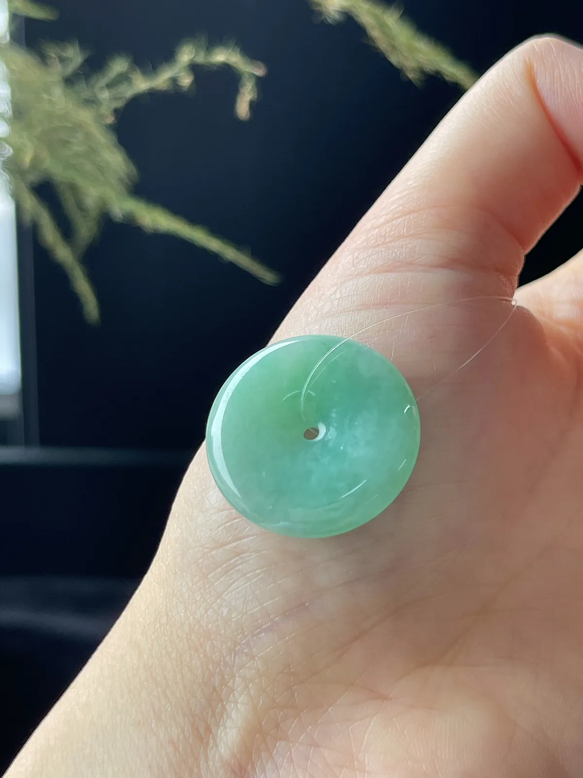翡翠冰糯种浅绿色平安扣