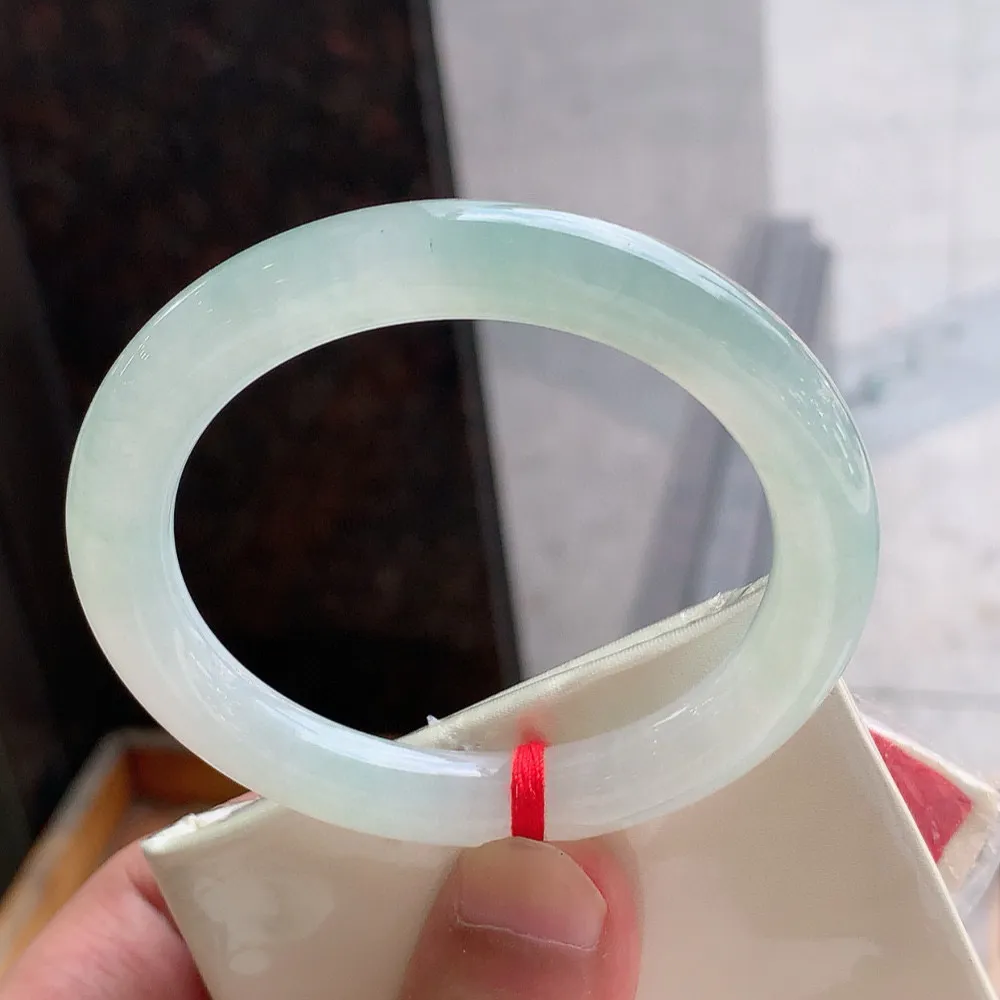 圆条高冰绿 无瑕 尺寸:55.9/9.7 种水好