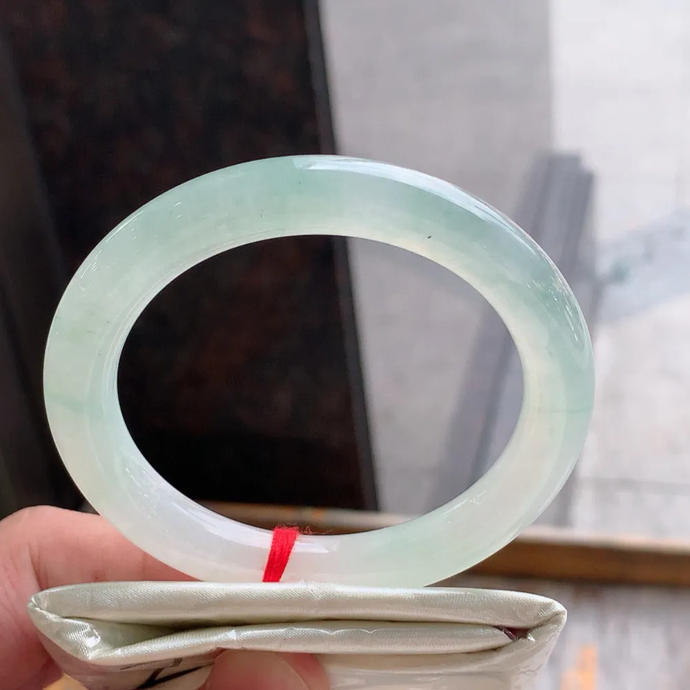 圆条高冰绿 无瑕 尺寸:55.9/9.7 种水好