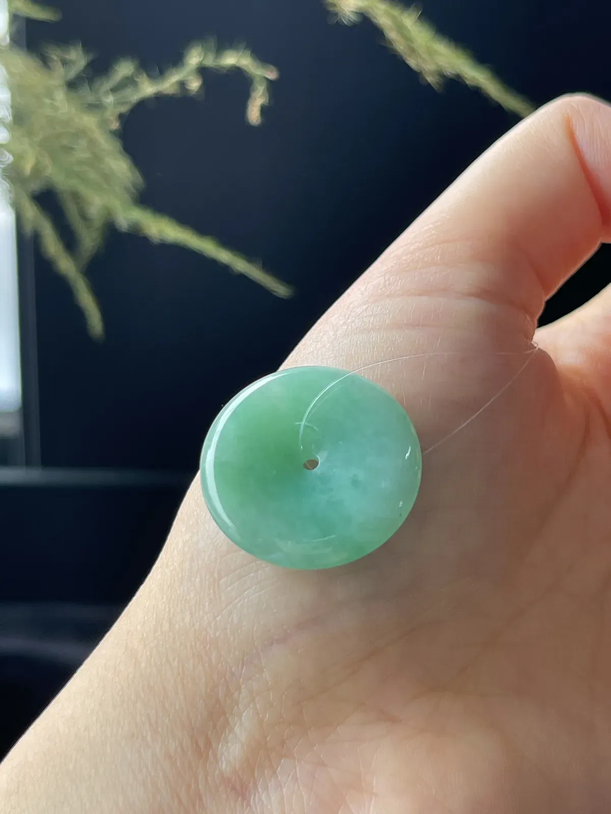 翡翠冰糯种浅绿色平安扣