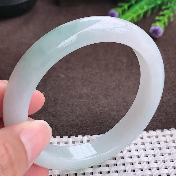 自然光60大圈口老坑秀气冰润起胶飘花手镯翡翠玉镯尺寸60/12.2/9