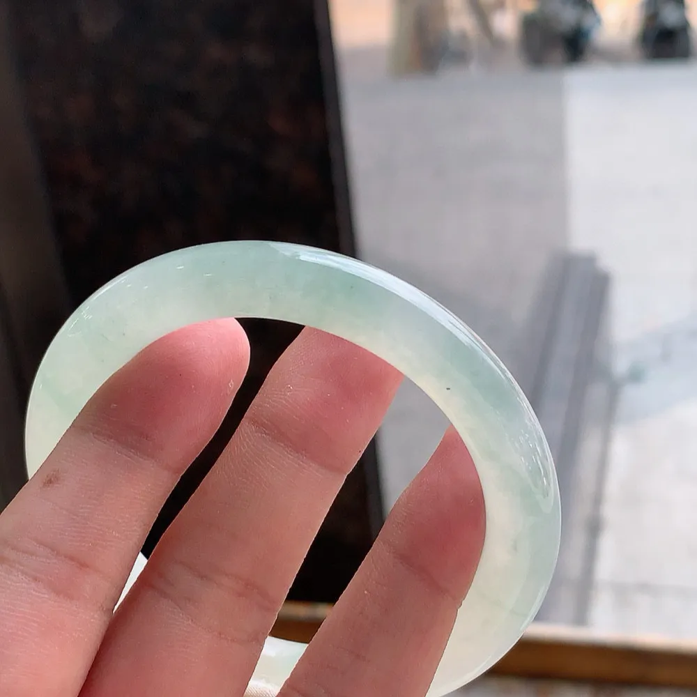 圆条高冰绿 无瑕 尺寸:55.9/9.7 种水好