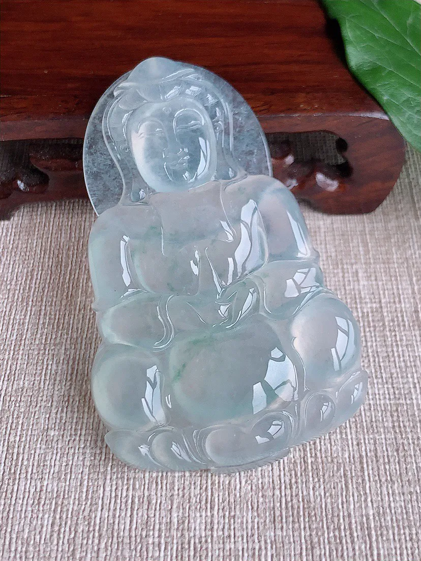 缅甸a货翡翠ddj老坑玻璃种冰飘花大正装观音吊坠 整体69.4×42.5×6.4mm 35.00