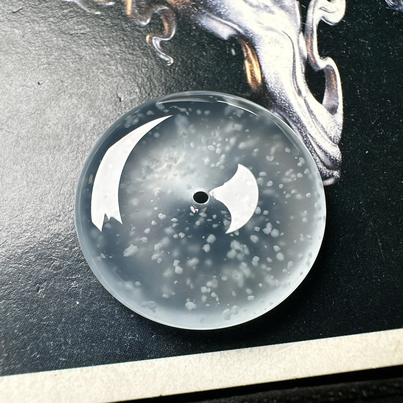 【冰种雪花棉平安扣】木那老坑料，质地细腻，冰润十足，种老冰透，荧光闪耀