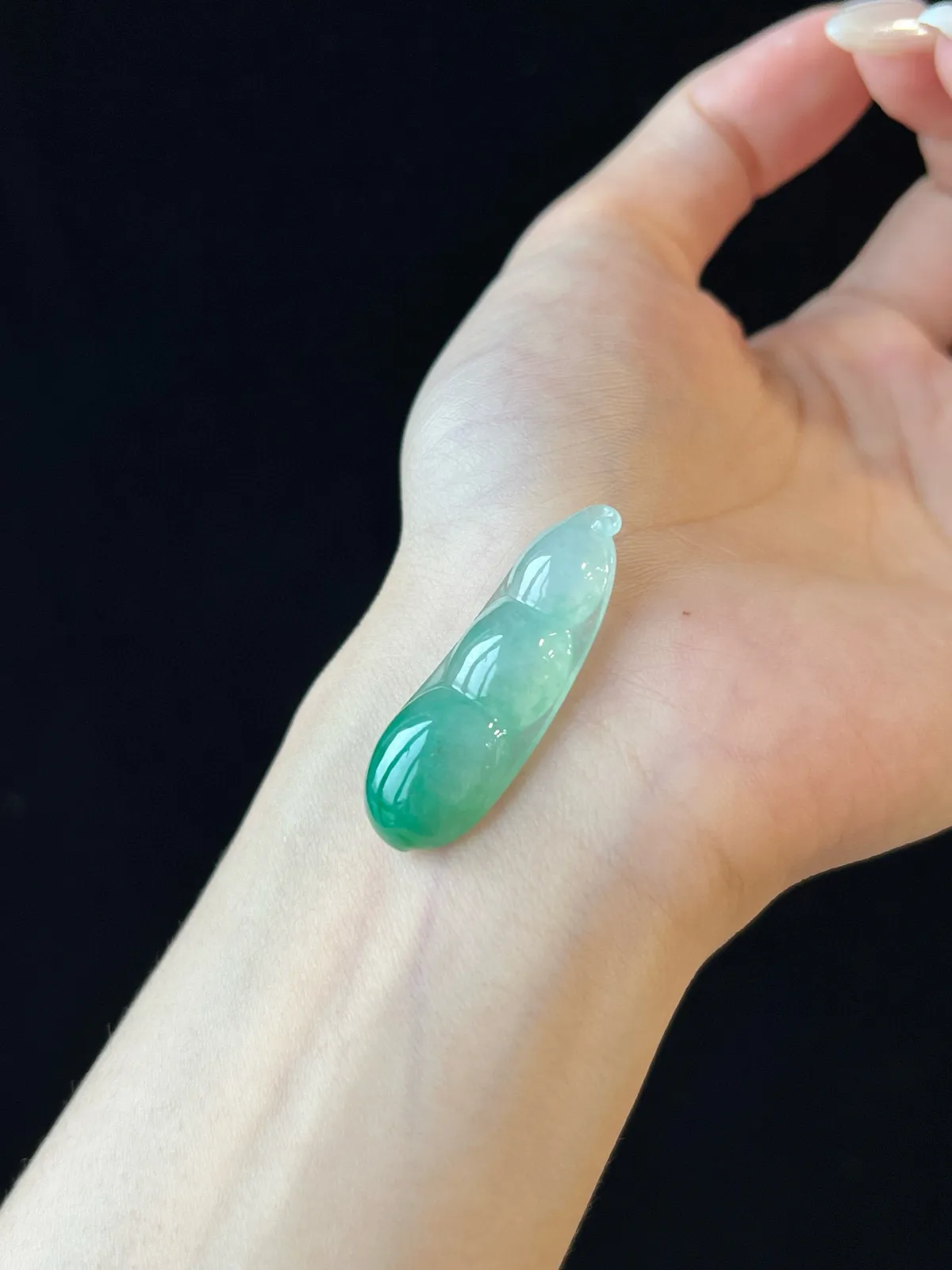 冰糯种绿福豆