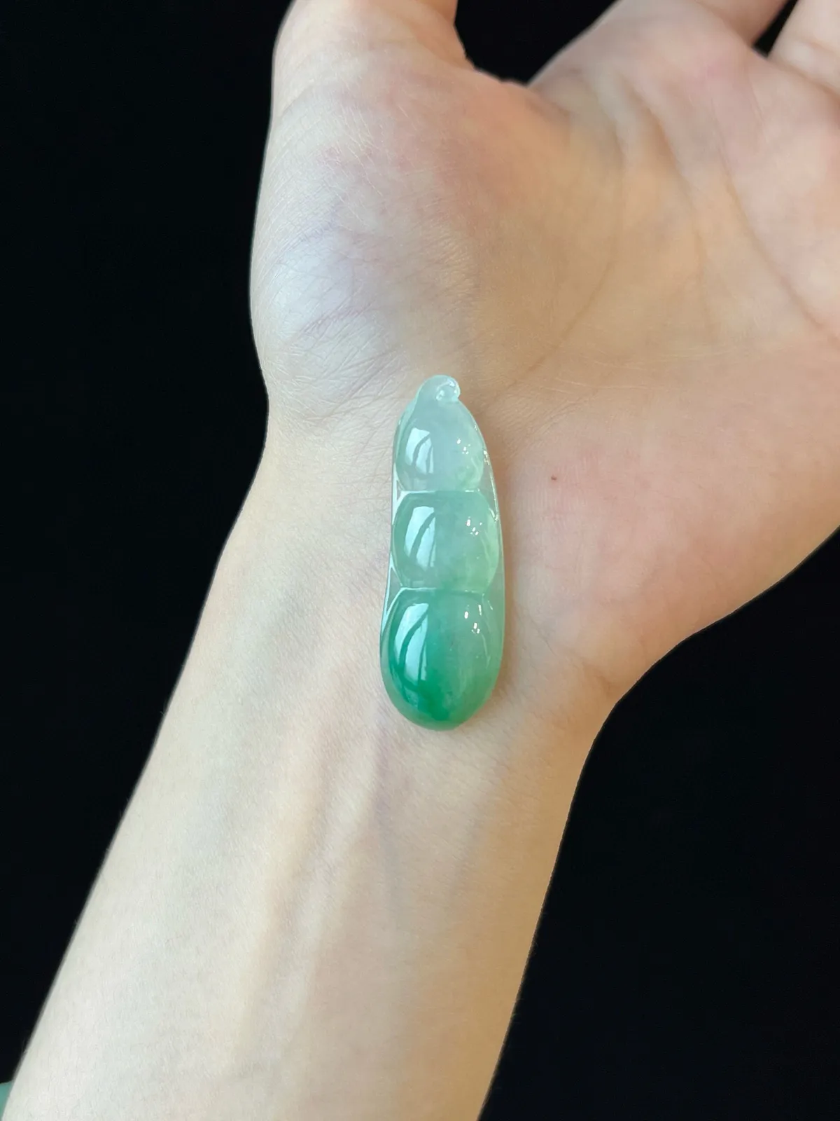 冰糯种绿福豆
