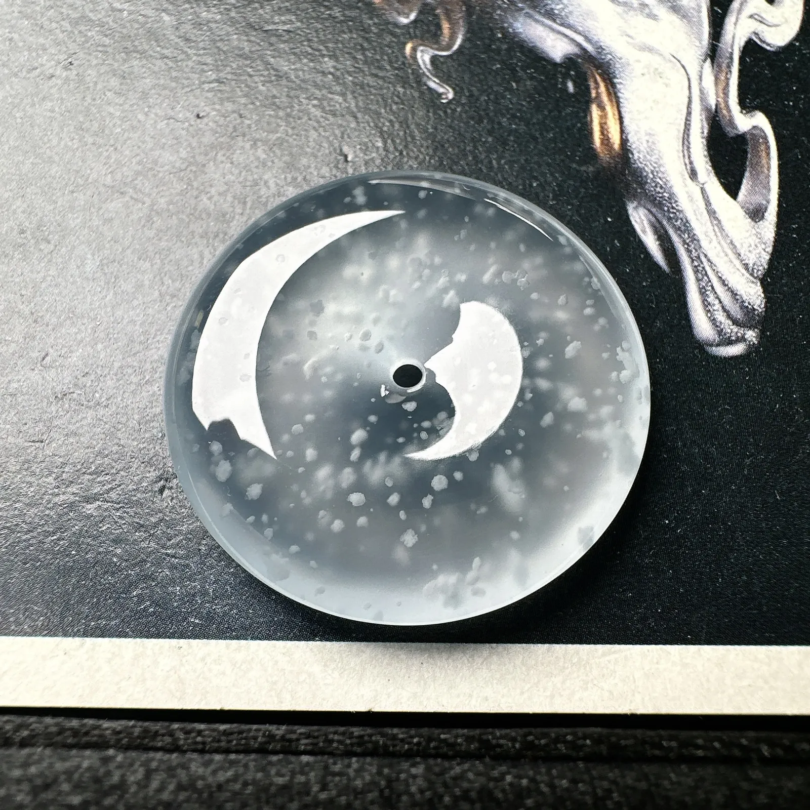【冰种雪花棉平安扣】木那老坑料，质地细腻，冰润十足，种老冰透，荧光闪耀