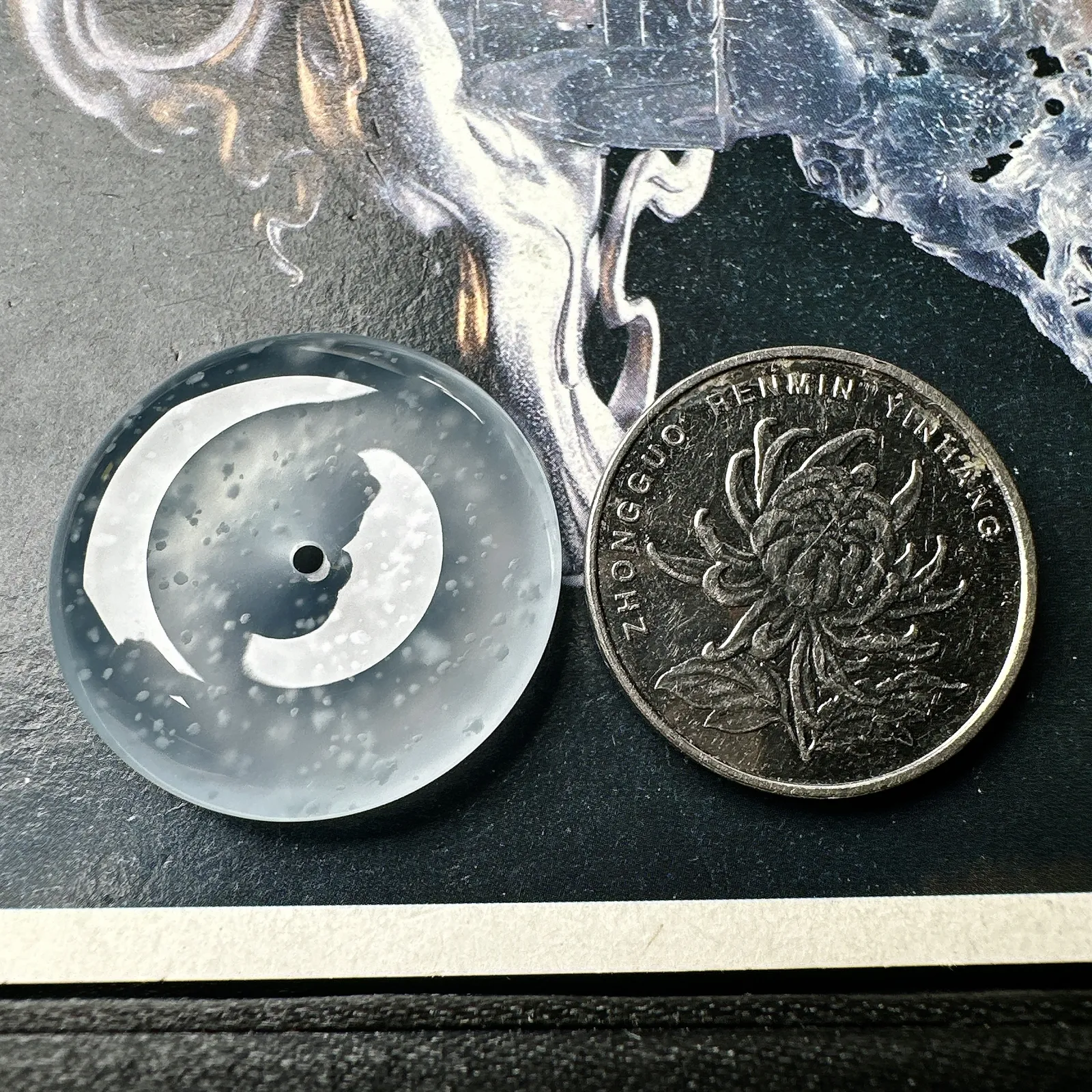 【冰种雪花棉平安扣】木那老坑料，质地细腻，冰润十足，种老冰透，荧光闪耀