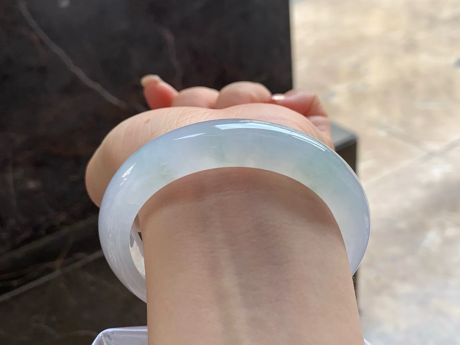 冰种手镯
种好水足清爽58/13.3/8.6mm