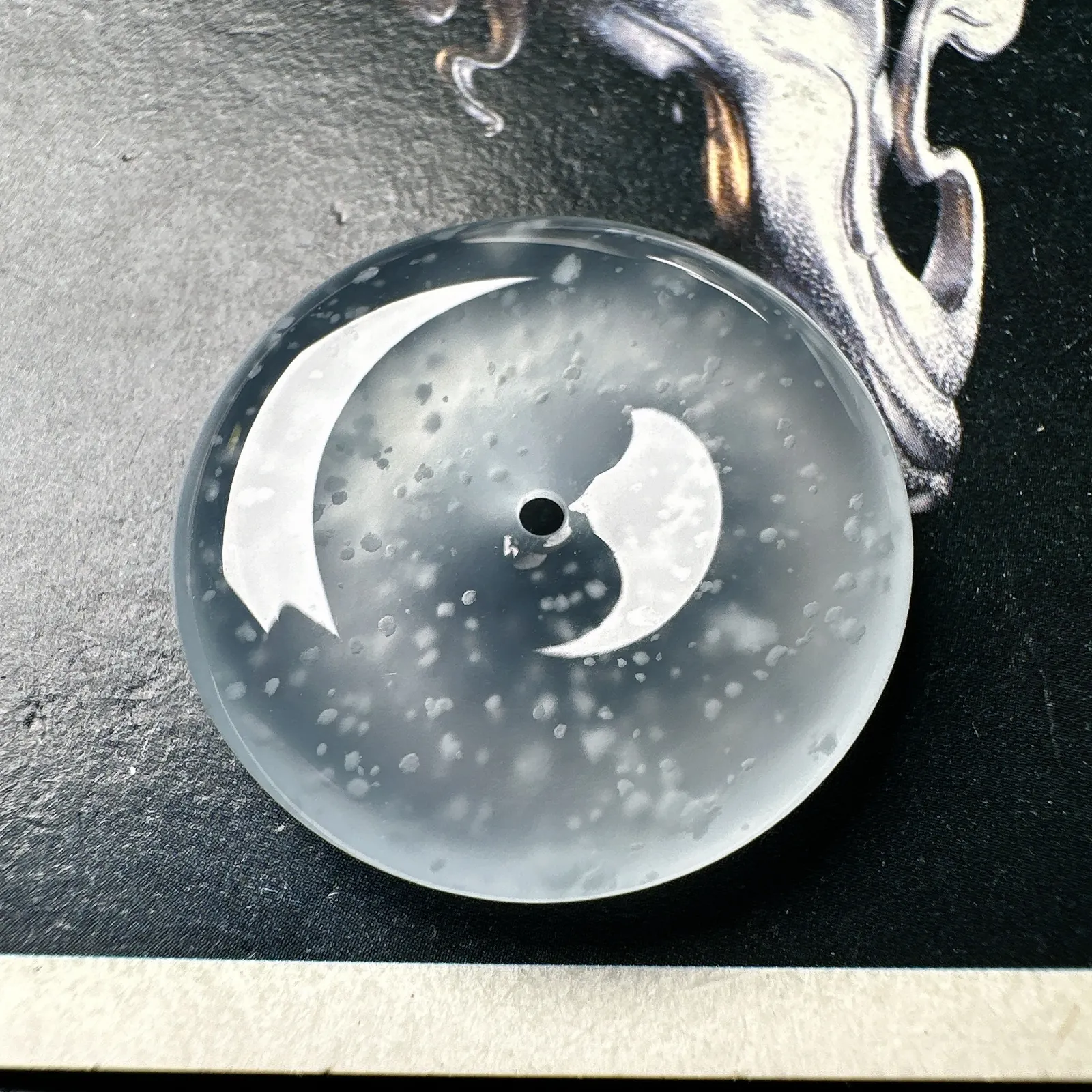 【冰种雪花棉平安扣】木那老坑料，质地细腻，冰润十足，种老冰透，荧光闪耀