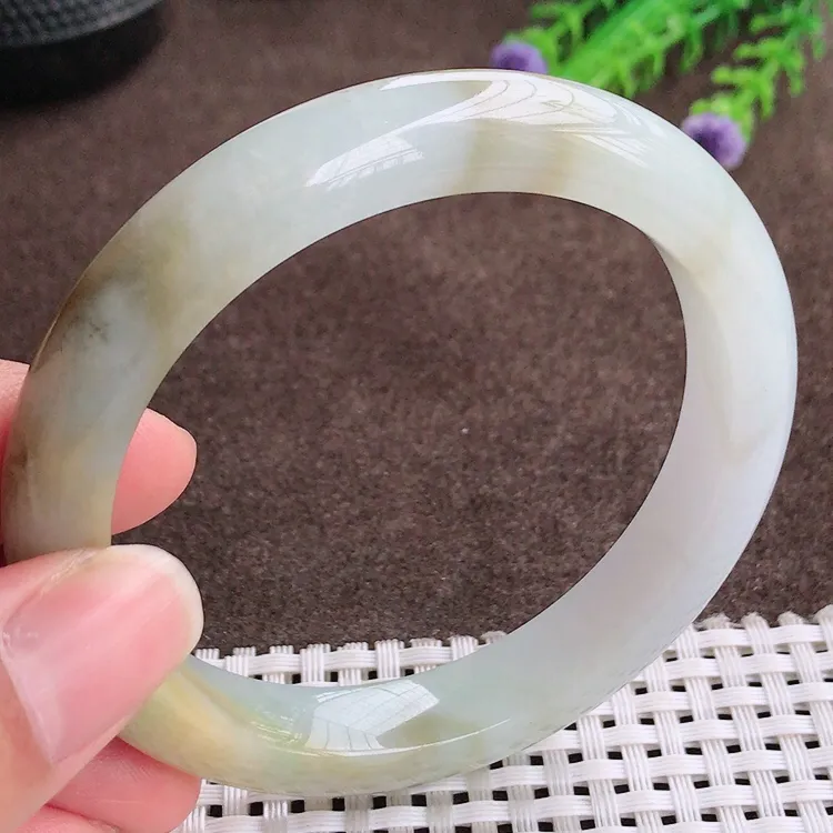 自然光58.5圈口老坑精美温润特色黄翡手镯翡翠玉镯尺寸58.5/10.7/8.8
