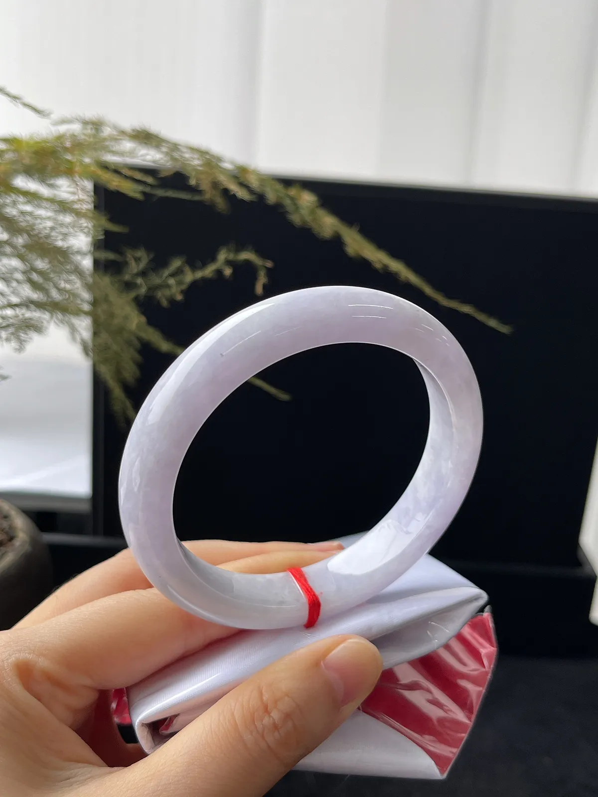 正圈57圈口，翡翠糯化种紫色手镯