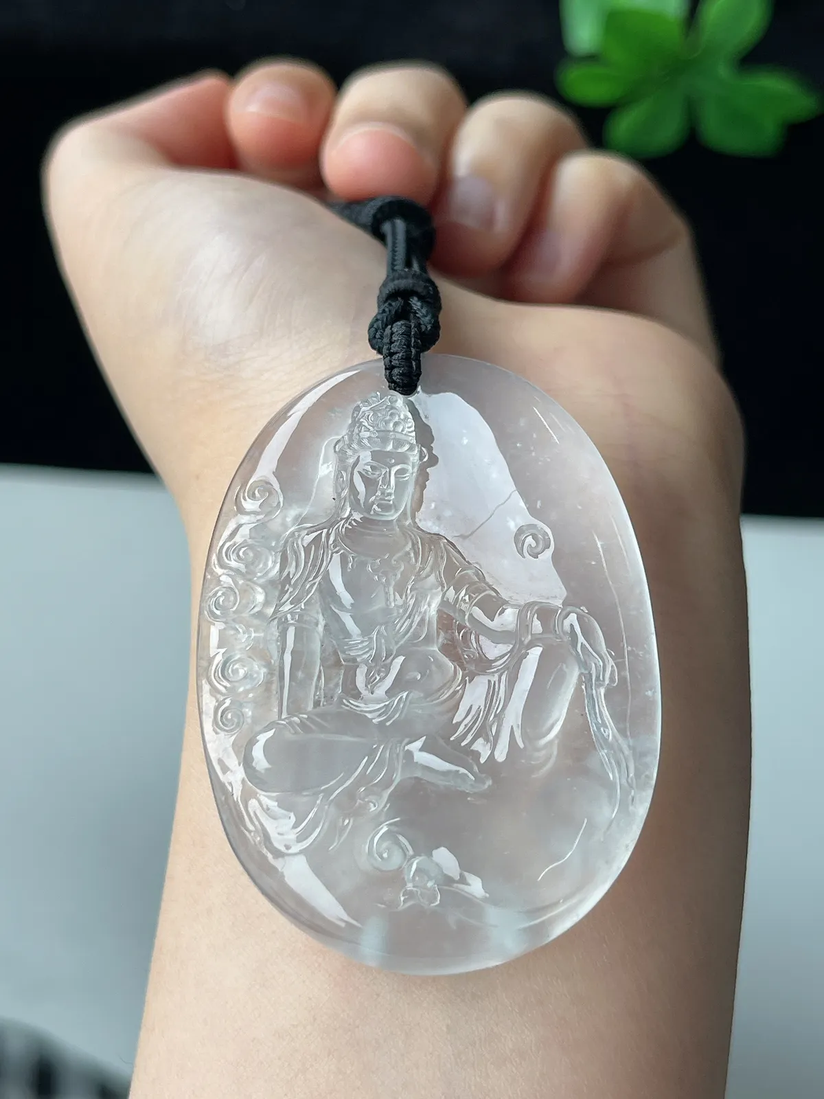 翡翠冰种自在观音
