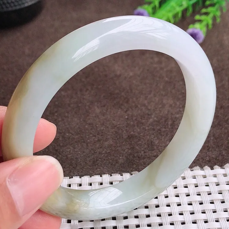 自然光58.5圈口老坑精美温润特色黄翡手镯翡翠玉镯尺寸58.5/10.7/8.8