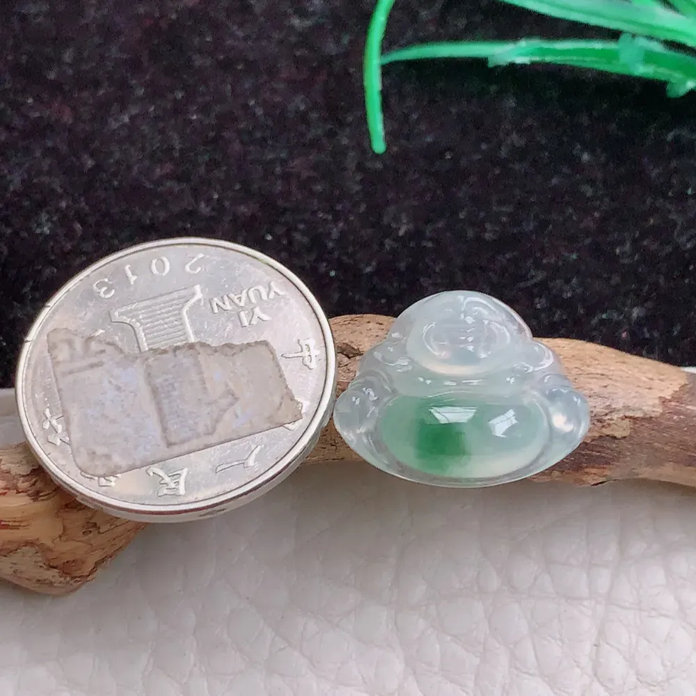 f9实拍15.5*19.7*5.5天然翡翠A货冰种飘花小佛公吊坠 精致弥勒佛锁骨坠