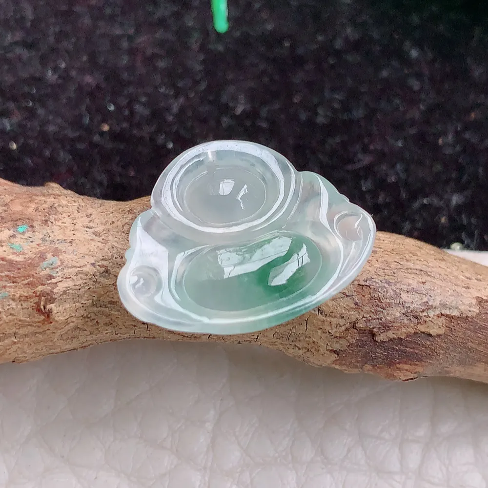 f9实拍15.5*19.7*5.5天然翡翠A货冰种飘花小佛公吊坠 精致弥勒佛锁骨坠