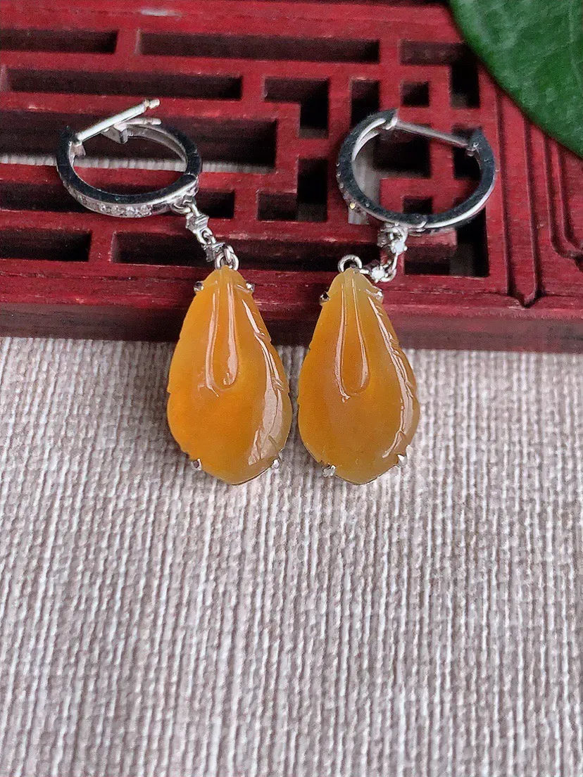 缅甸a货翡翠ddj老坑冰种18K金镶嵌黄翡兰花耳坠 整体17×9.2×3.5mm 5.00