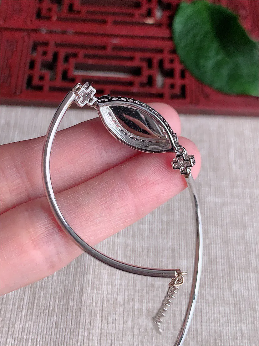缅甸a货翡翠ddj老坑冰种18K金镶嵌甜绿水滴手链 整体18×8×7mm 6.94