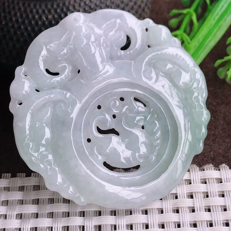 自然光老坑秀气温润三阳开泰生肖羊吊坠翡翠玉坠尺寸54.8/54.2/6.1