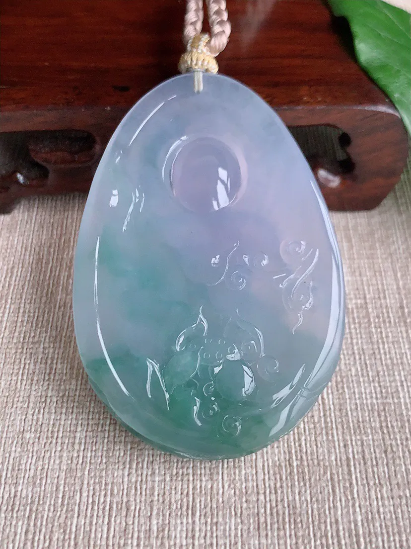 缅甸a货翡翠ddj老坑冰种紫罗兰飘花大日如来吊坠 整体61×41×10.7mm 46.54