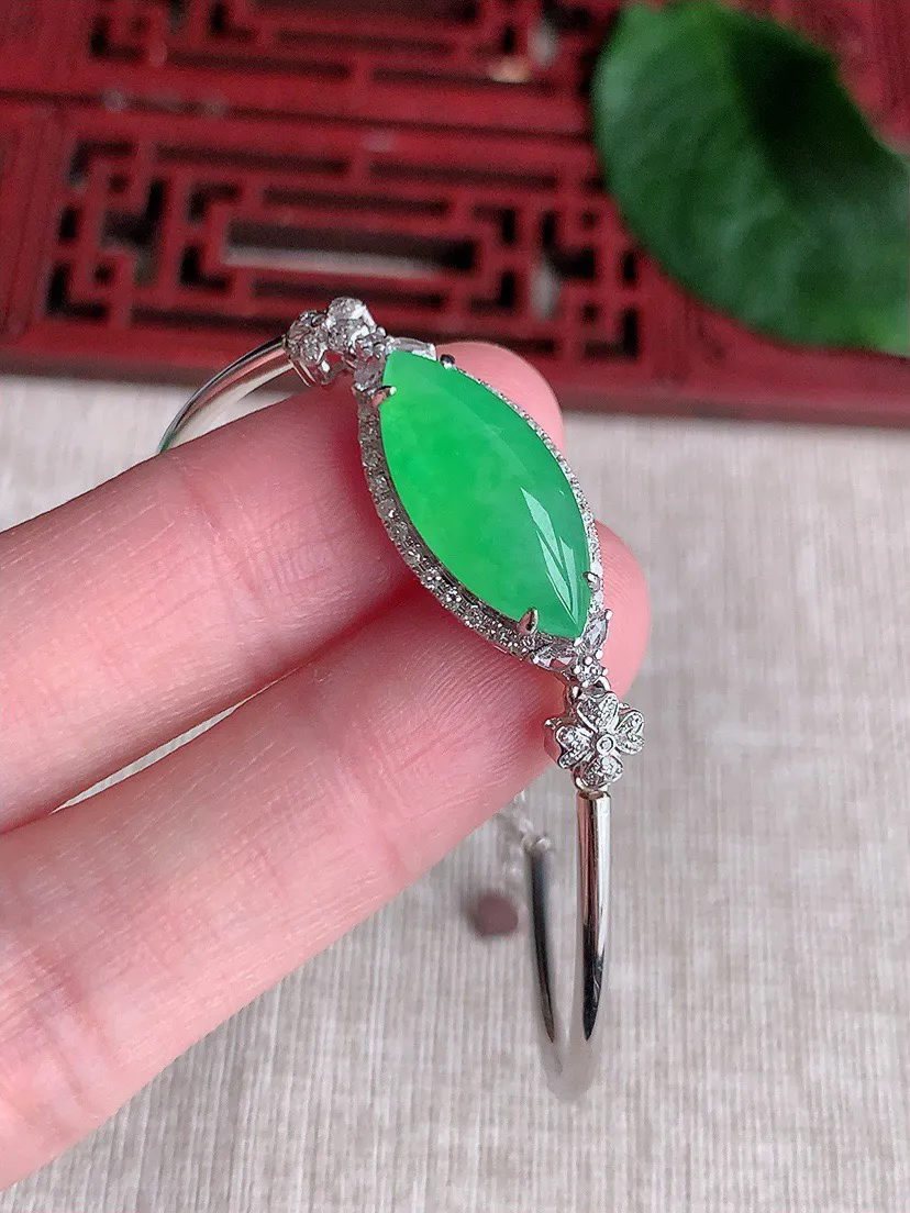 缅甸a货翡翠ddj老坑冰种18K金镶嵌甜绿水滴手链 整体18×8×7mm 6.94