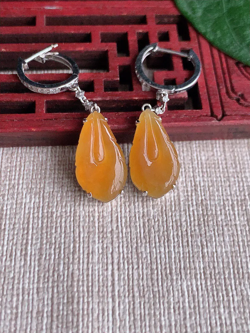 缅甸a货翡翠ddj老坑冰种18K金镶嵌黄翡兰花耳坠 整体17×9.2×3.5mm 5.00