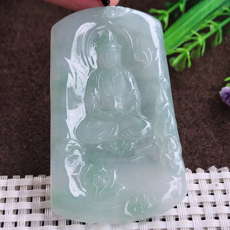 自然光老坑冰透果冻胶晴底观音菩萨观音牌吊坠翡翠玉坠尺寸67.5/42.3/5.2