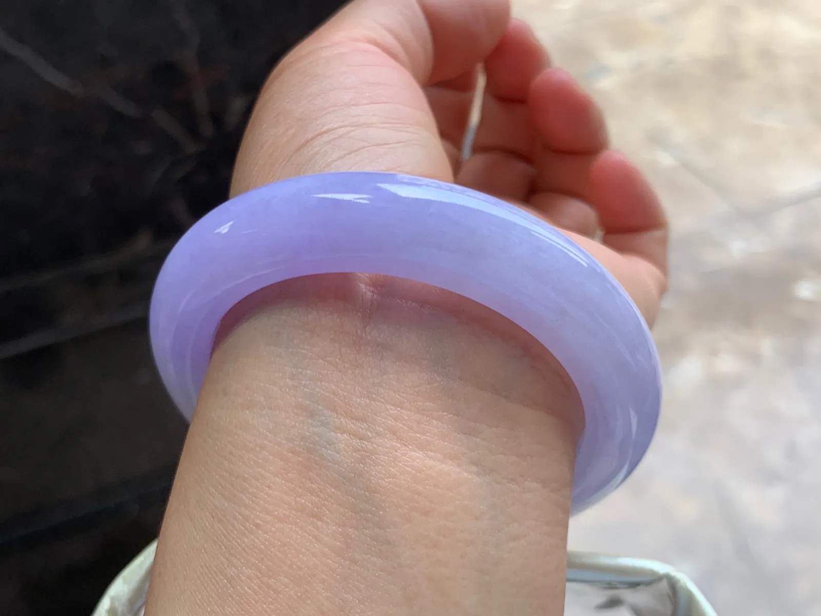 54-12.5-10mm
紫罗兰手镯 种好细腻 颜色漂亮 紫霞仙子