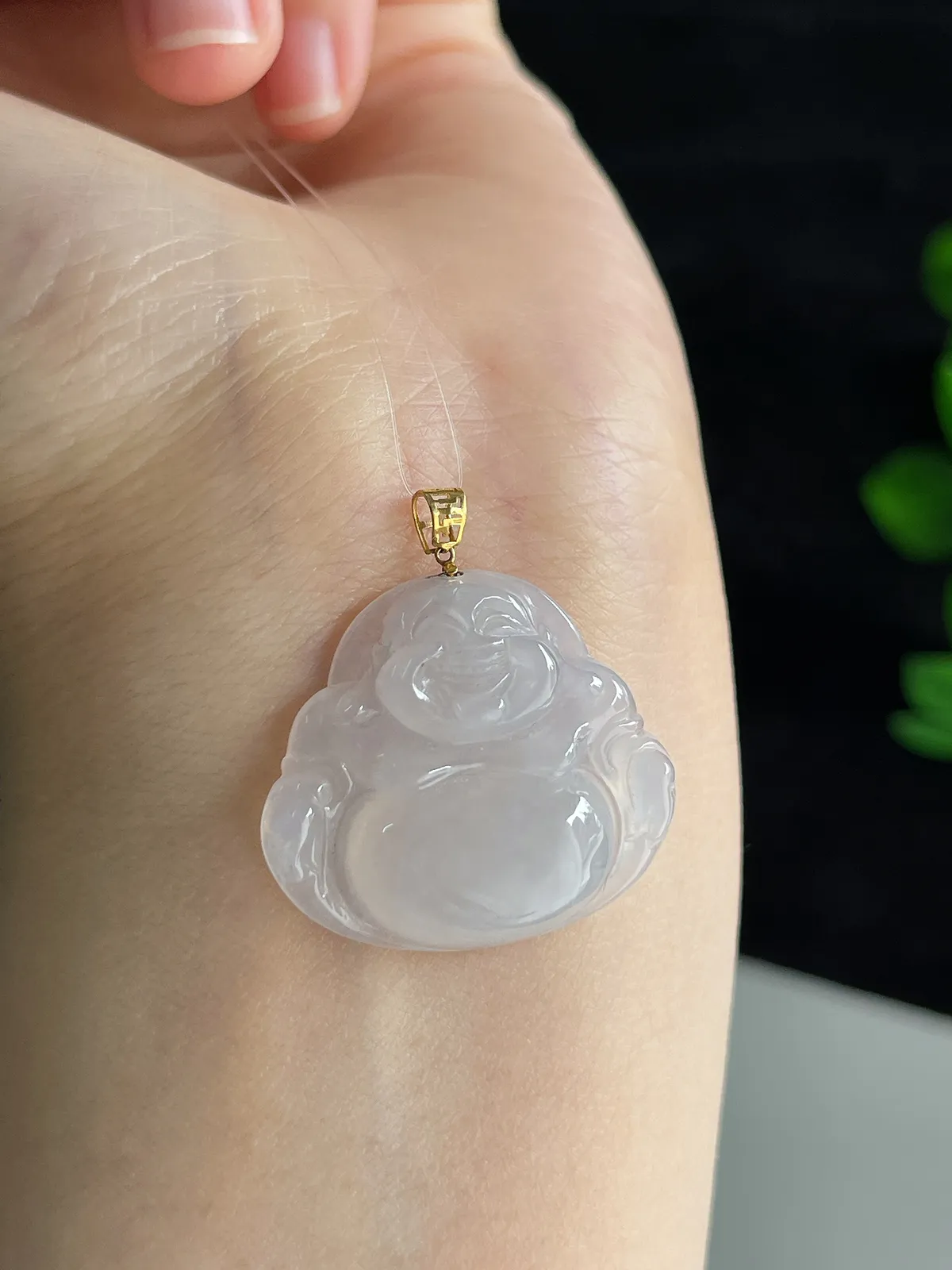 翡翠冰糯种白色吊坠