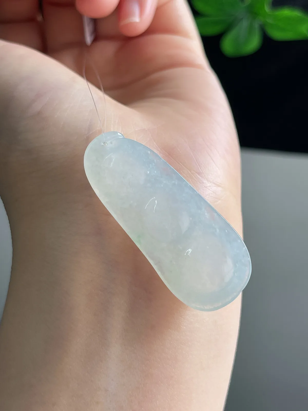 翡翠冰糯种白色福豆