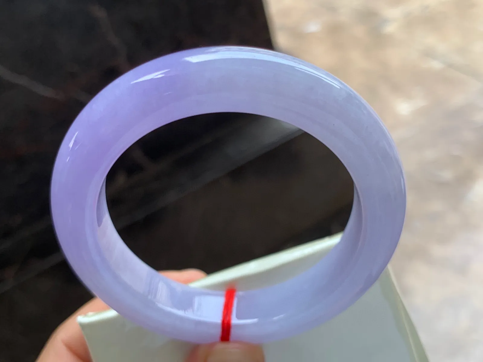 54-12.5-10mm
紫罗兰手镯 种好细腻 颜色漂亮 紫霞仙子