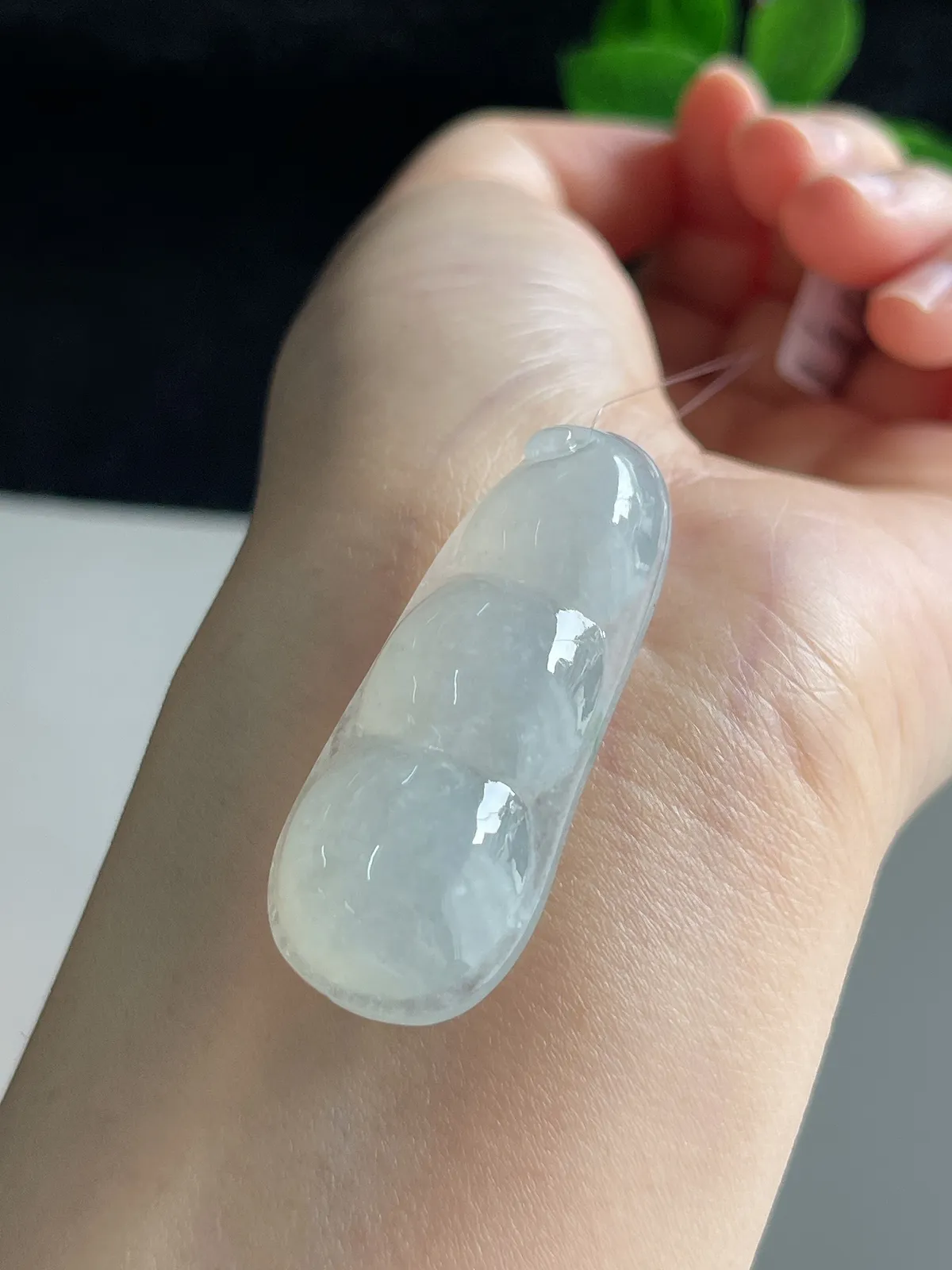 翡翠冰糯种白色福豆