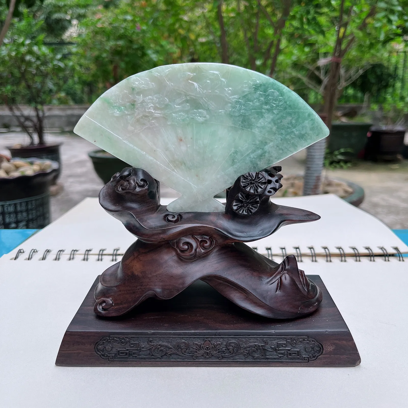 天然翡翠A货老坑水润浅绿鸳鸯戏水摆件 裸石尺寸：90/150/6mm连底坐：160/165/70mm