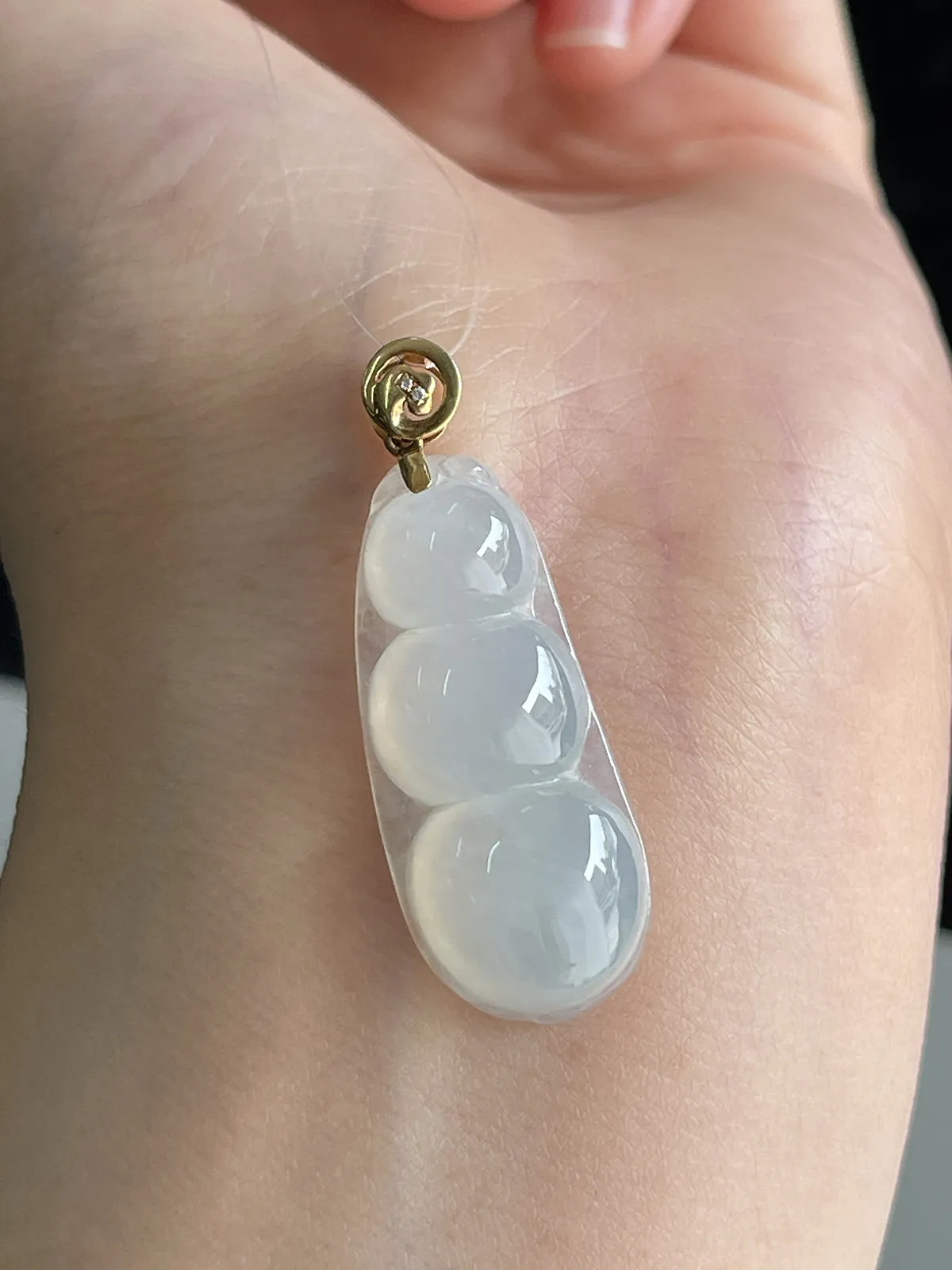 翡翠冰糯种白色福豆