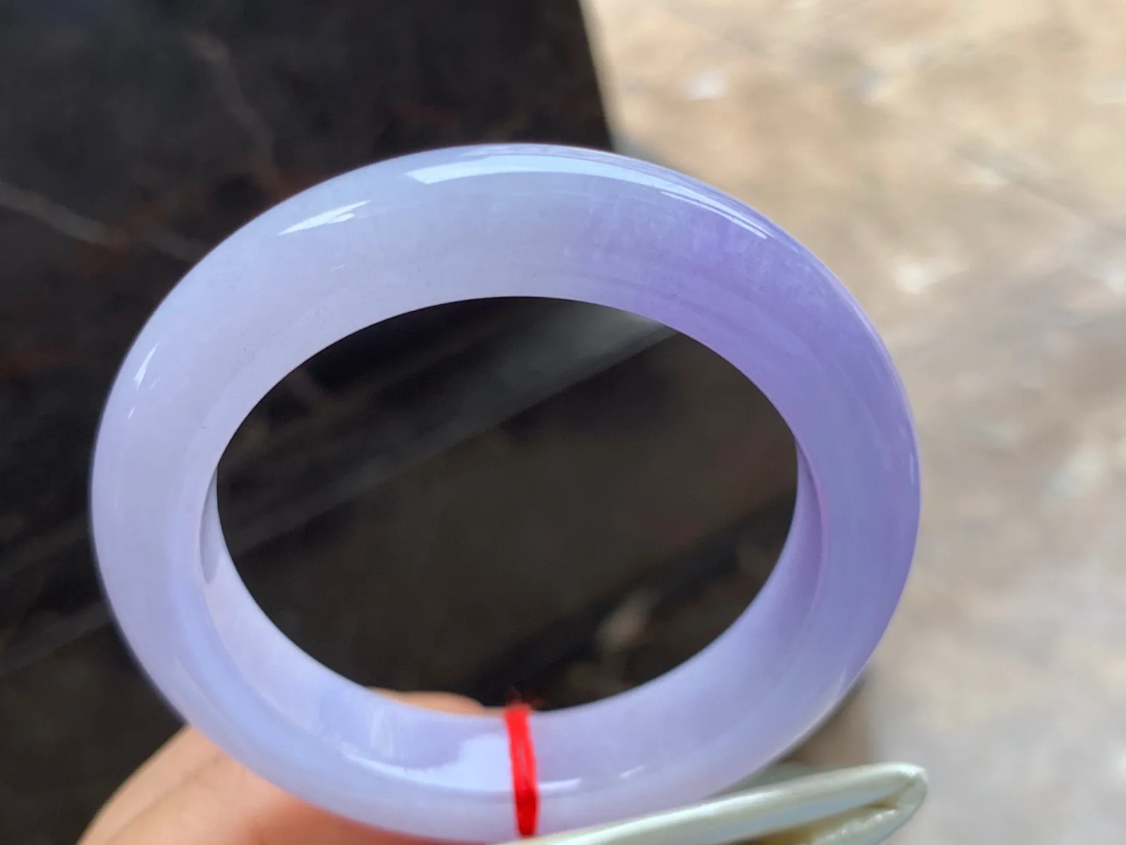 54-12.5-10mm
紫罗兰手镯 种好细腻 颜色漂亮 紫霞仙子