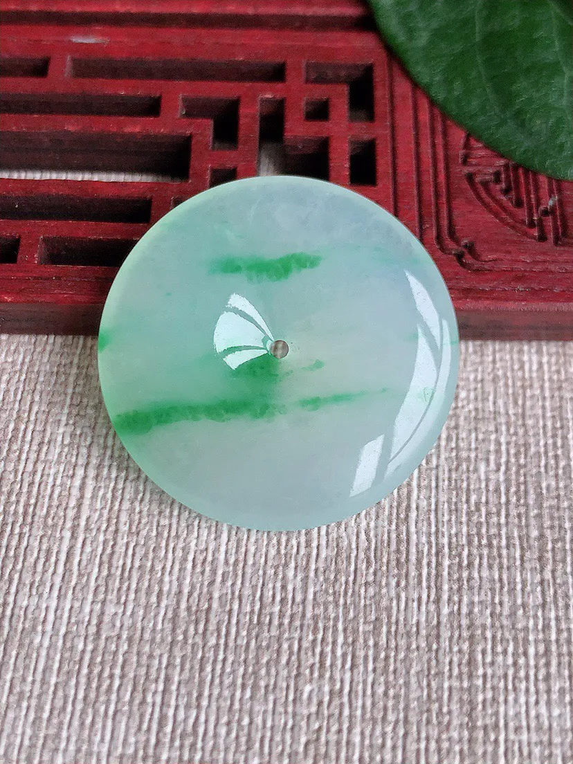 缅甸a货翡翠ddj老坑冰种飘绿平安扣吊坠 整体30.5×5mm 10.42