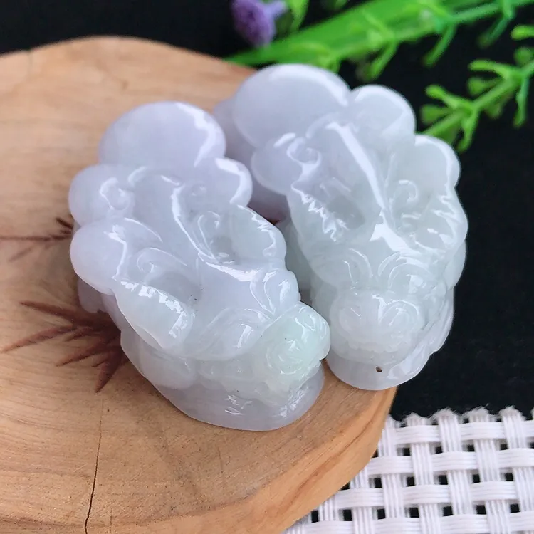 自然光老坑精美温润貔貅吊坠一对翡翠玉坠尺寸46.5/22.8/14.7