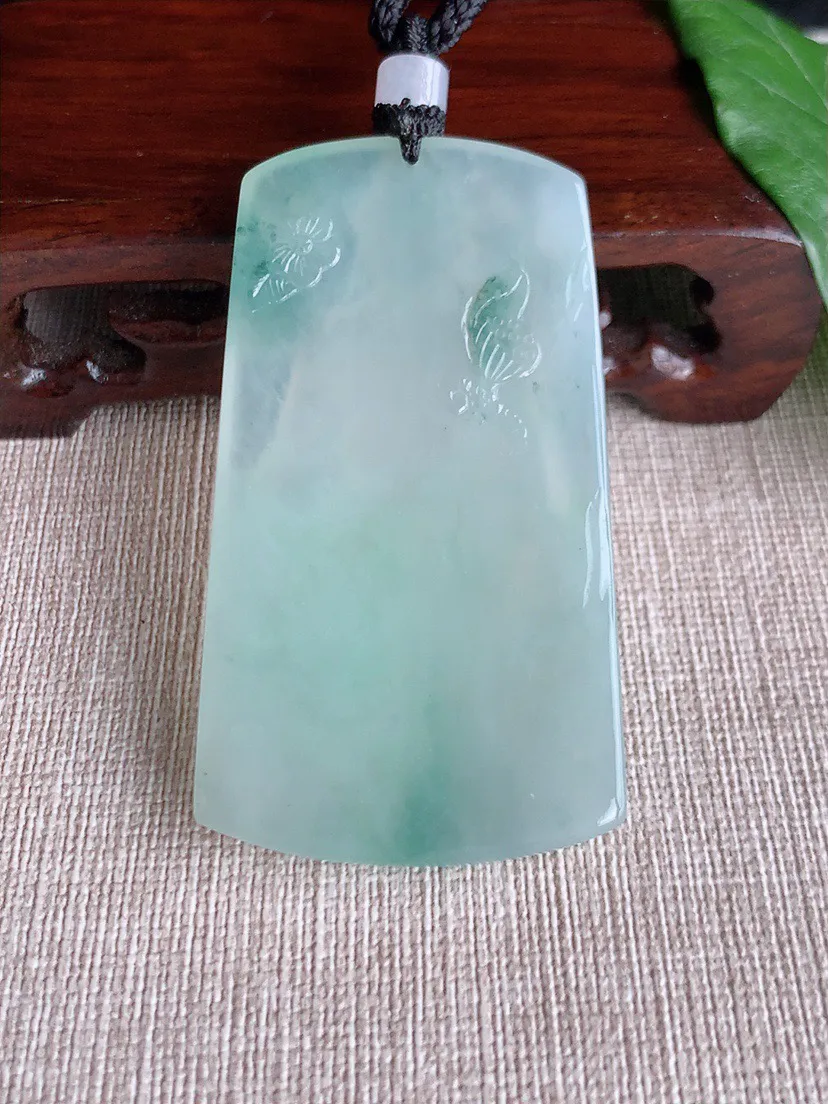 缅甸a货翡翠ddj老坑冰种飘花虚空藏菩萨吊坠 整体61.5×34×5.7mm 34.23