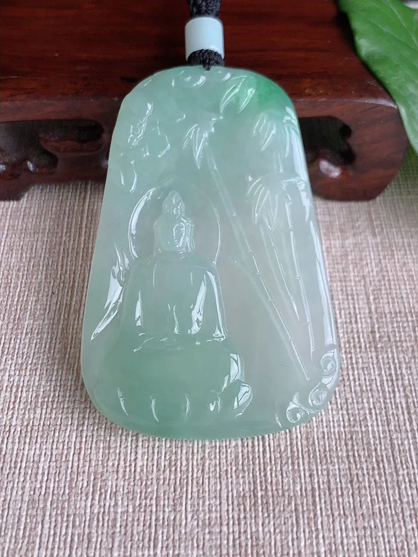 缅甸a货翡翠ddj老坑冰种晴绿观音吊坠 整体62.3×39.7×6mm 33.68