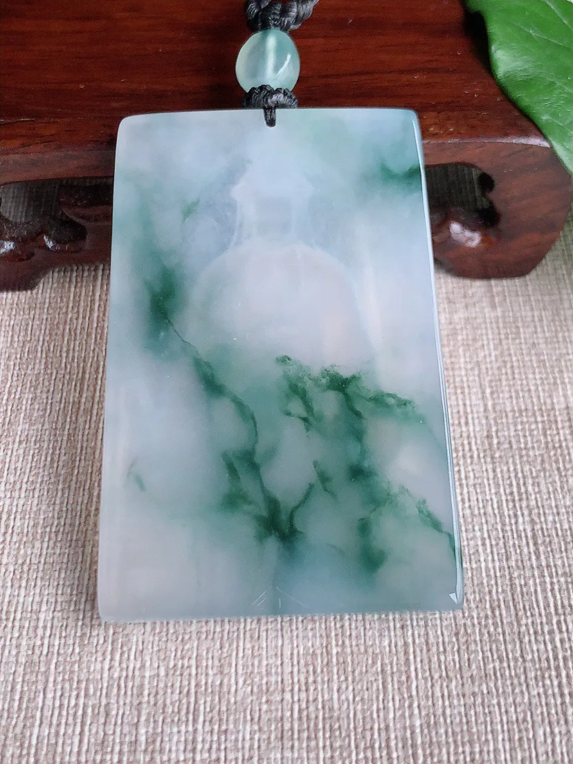 缅甸a货翡翠ddj老坑冰种飘花观音吊坠 整体60×39.8×6mm 38.00