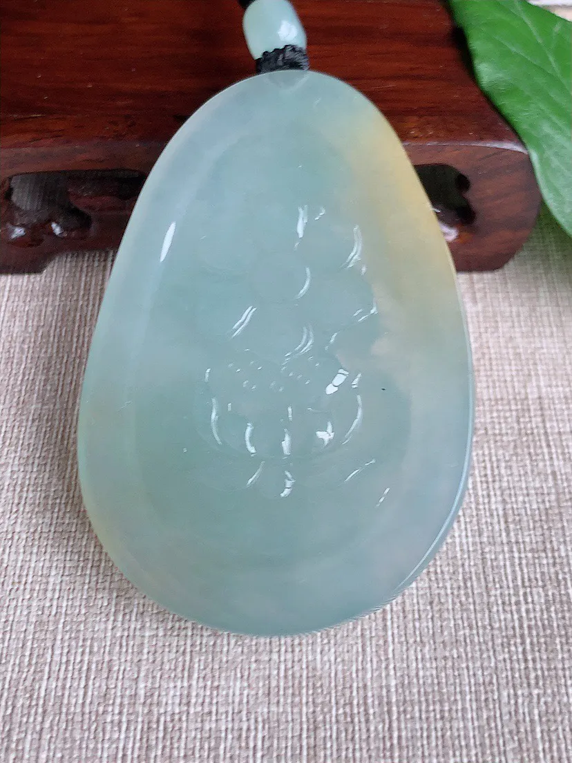 缅甸a货翡翠ddj老坑冰种飘黄翡大件厚装御凤观音吊坠 整体71.2×47.2×10mm 65.80