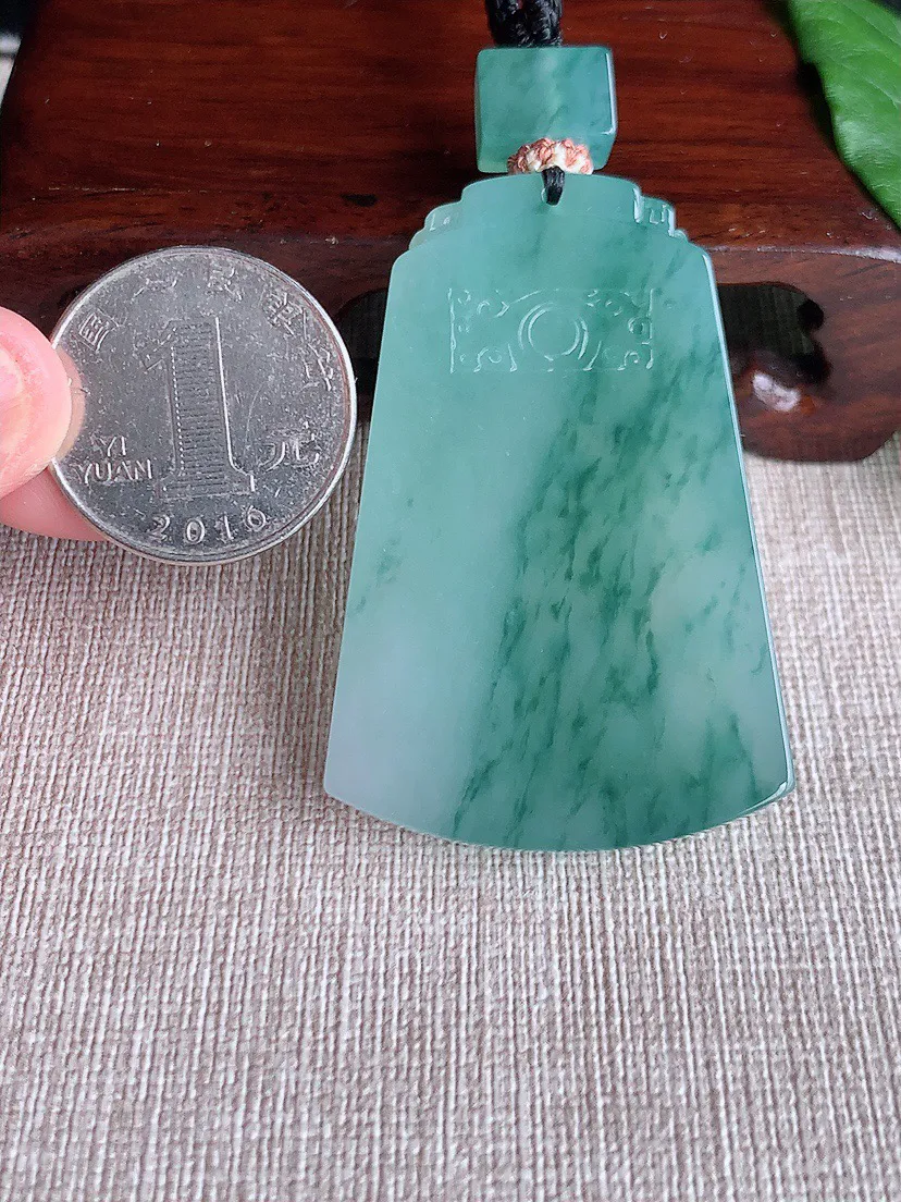 缅甸a货翡翠ddj老坑冰种飘花无事牌吊坠 整体53×34.7×6mm 35.60
